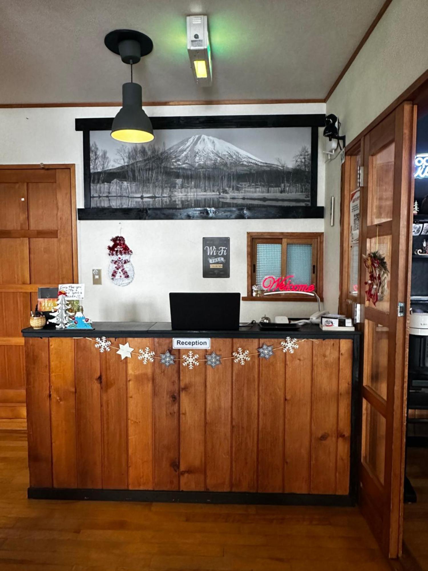 Freeride Backpackers Lodge Niseko Exterior foto